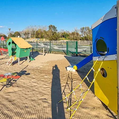 Сasa de vacaciones Amazing In Les Portes-en-Re