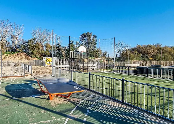 بيت للعطل Amazing In *